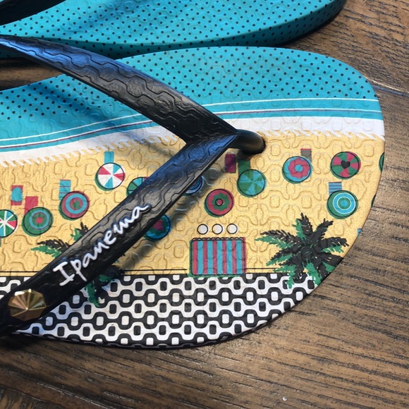 Ipanema Flip Flops - Picture 7 of 12